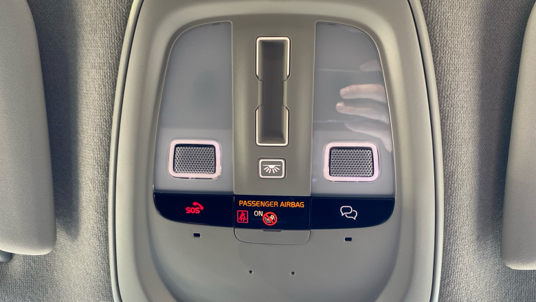 Volvo XC40 2.0 B3P Ultra Dark 5dr Auto Petrol Estate